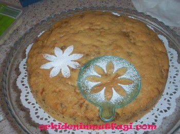 Arası Elmalı Kek 